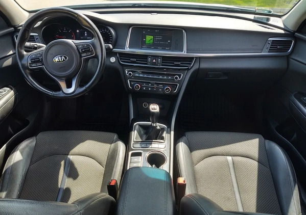 Kia Optima cena 37900 przebieg: 344800, rok produkcji 2016 z Pabianice małe 92